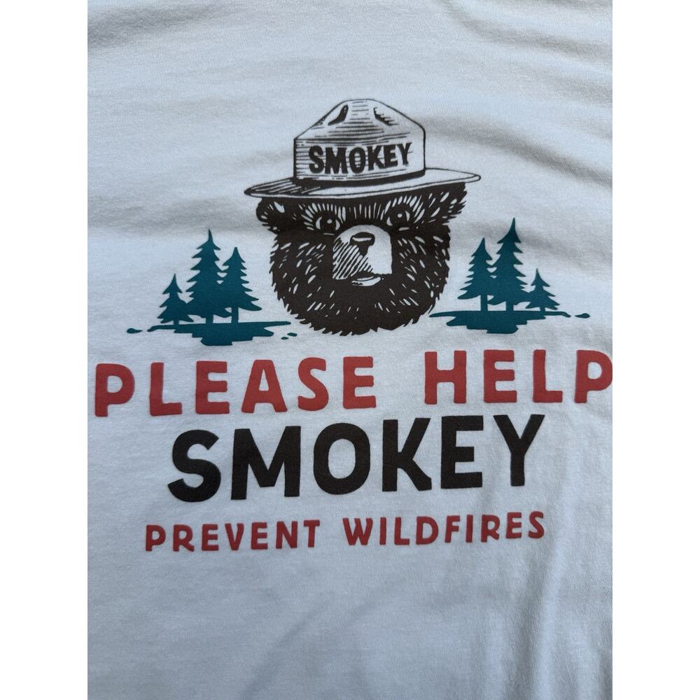 The Landmark Project Smokey Bear Prevent Wildfires T-Shirt XL Official